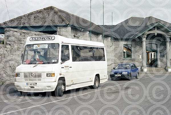 87MO3427 Hudsons Mini-Bus Hire,Eire