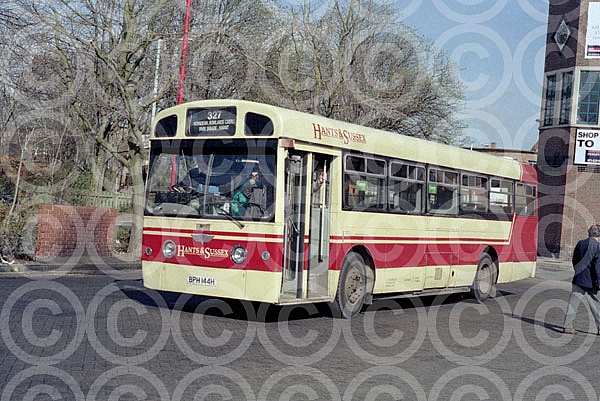 BPH144H Hants & Sussex London Country