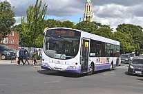 MX06YXT First South Yorkshire First Manchester