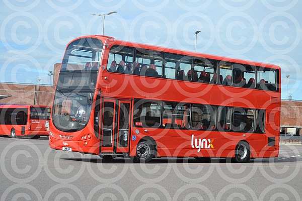UWW3X (LJ04LEU) Lynxbus, Kings Lynn Reading CT Arriva London