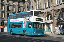 M699HPF Arriva Yorkshire London & Country