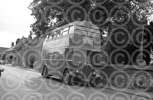 KGU239 Holder,Charlton-on-Otmoor London Transport