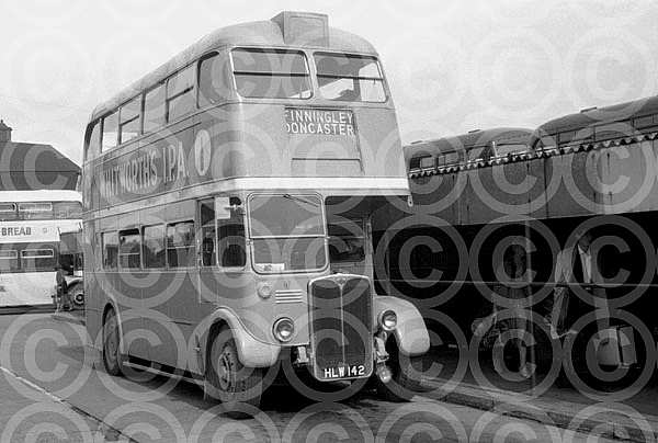HLW142 Leon,Finningley London Transport