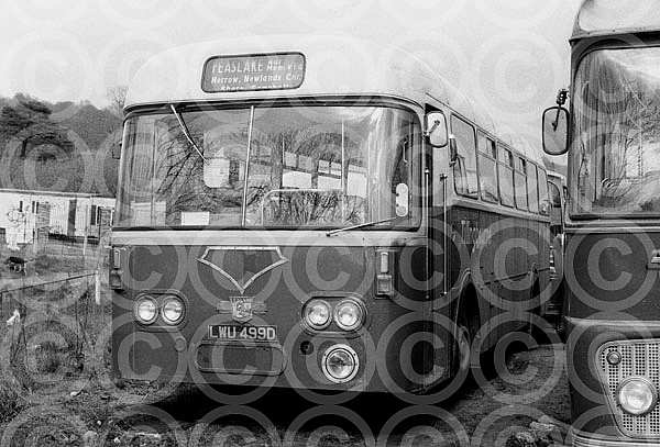 LWU499D Tillingbourne Bus,Gomshall Pennine(Simpson),Gargrave