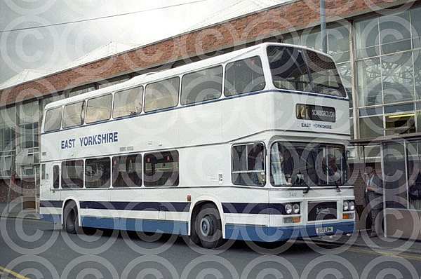 B110LPH East Yorkshire MS London Country