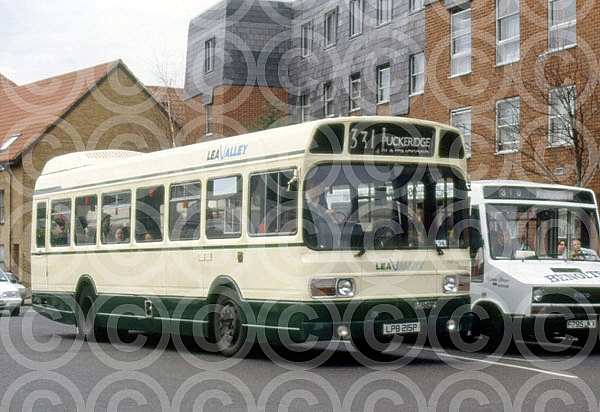 LPB215P County Bus,Hertford London Country