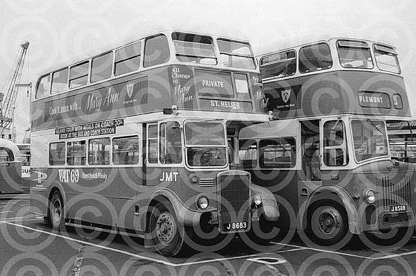 J8683 (OLD624) Jersey Motor Transport London Transport