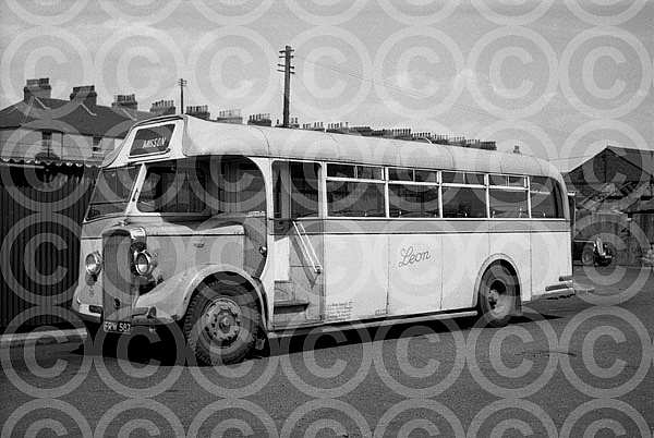 FRW587 Leon,Finningley Kitchen,Pudsey Daimler Demonstrator