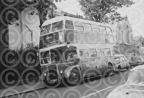 J8683  (OLD624) Jersey MT London Transport